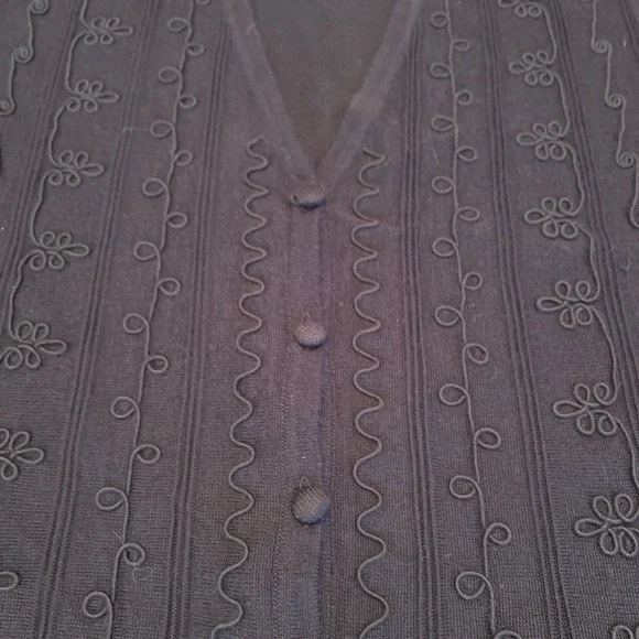 Vintage Koret Wool Blend Embroidered Navy Blue Sweater Vest - Picture 10 of 10
